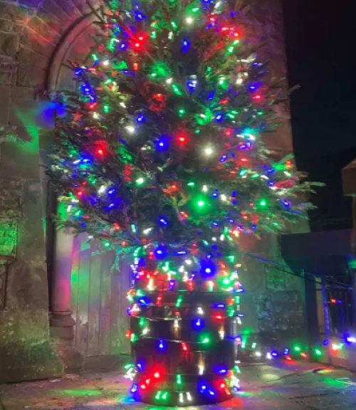 A Christmas Tree That Christmas for Ryton put up