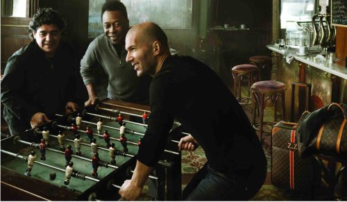 Pele,Maradona and Zidane relaz playing foosball