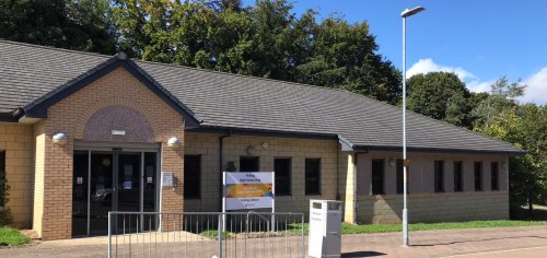 Image of the front of the Felling Volunteer Library building.