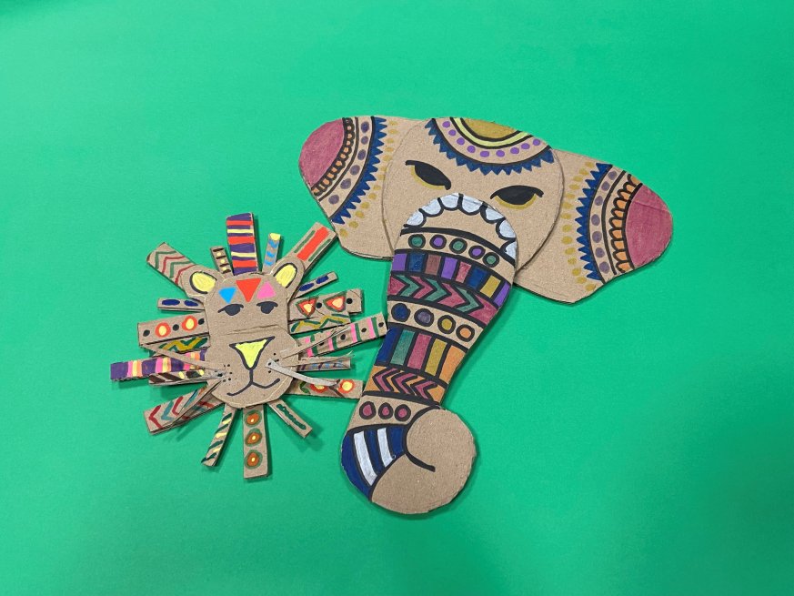 Saturday Craft Club: Cardboard Crafts