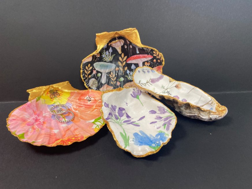 Decoupage Shell Craft