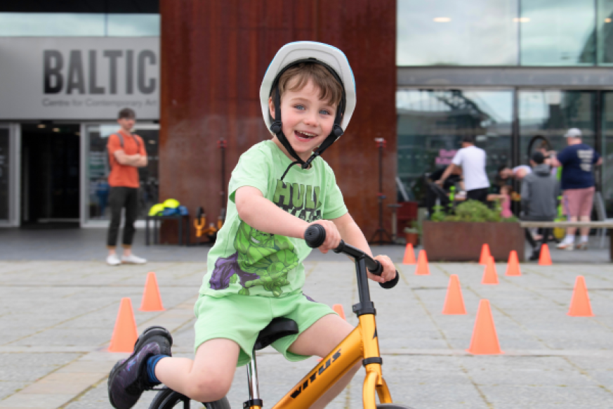 Pedal & Play 