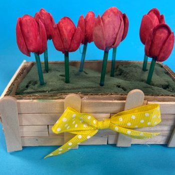 Crafternoon: Tiny Tulip Window Box