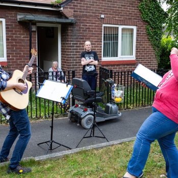 singing hinnies out with communities in Gateshead